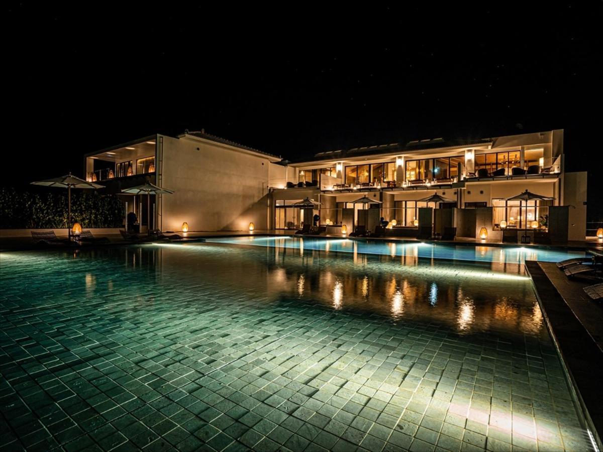 One Suite The Grand Nakijin Ngoại thất bức ảnh