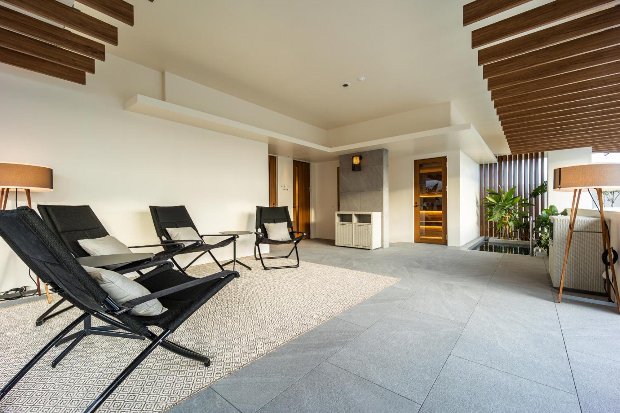 One Suite The Grand Nakijin Ngoại thất bức ảnh